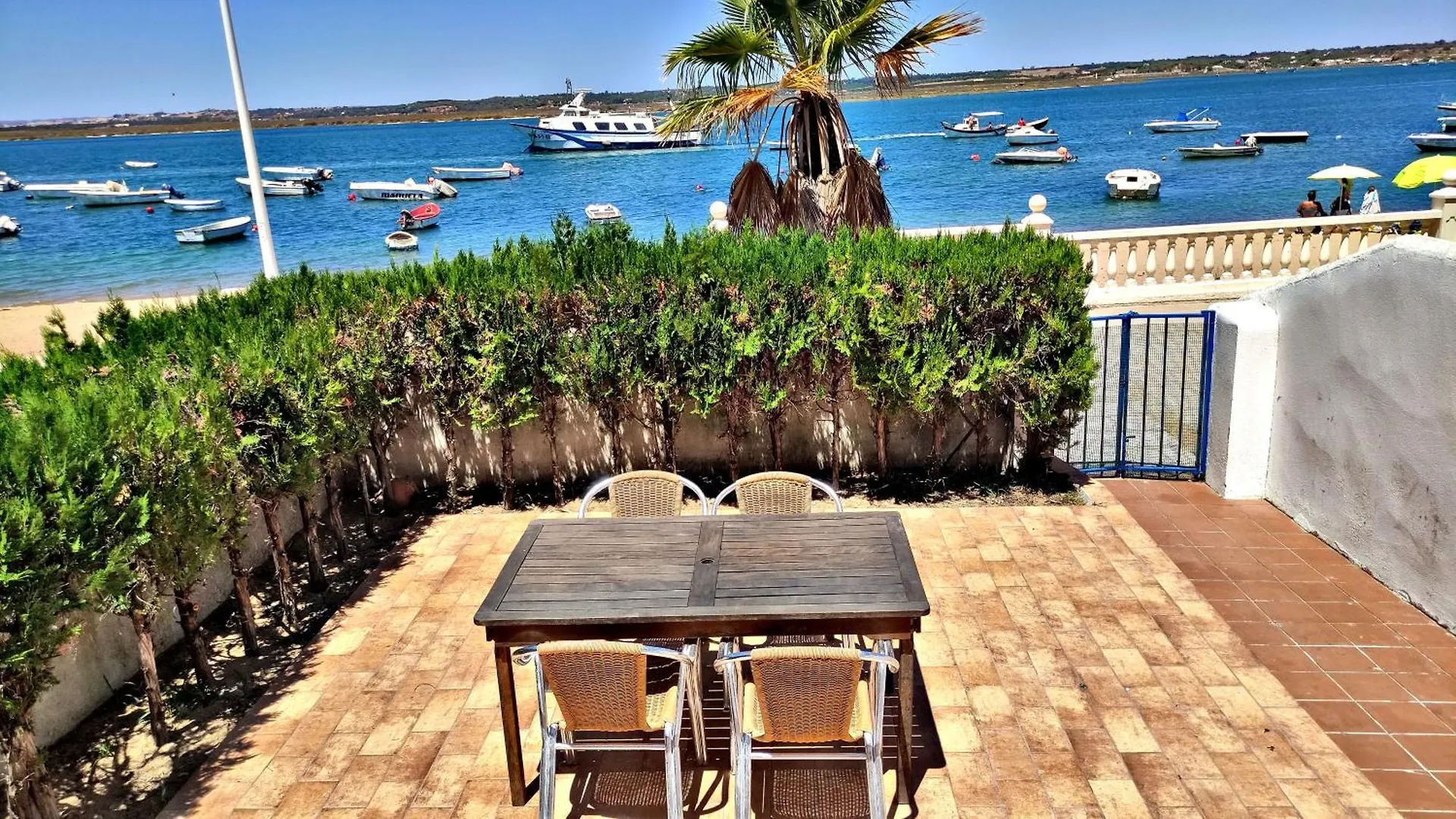 Casa Del Mar,,, Gran Terraza Junto Playa Cantil Isla Cristina Spain